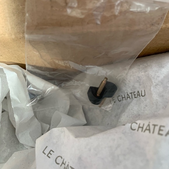 Floral Print Pointy Toe Criss-Cross Pump - Picture 9 of 9